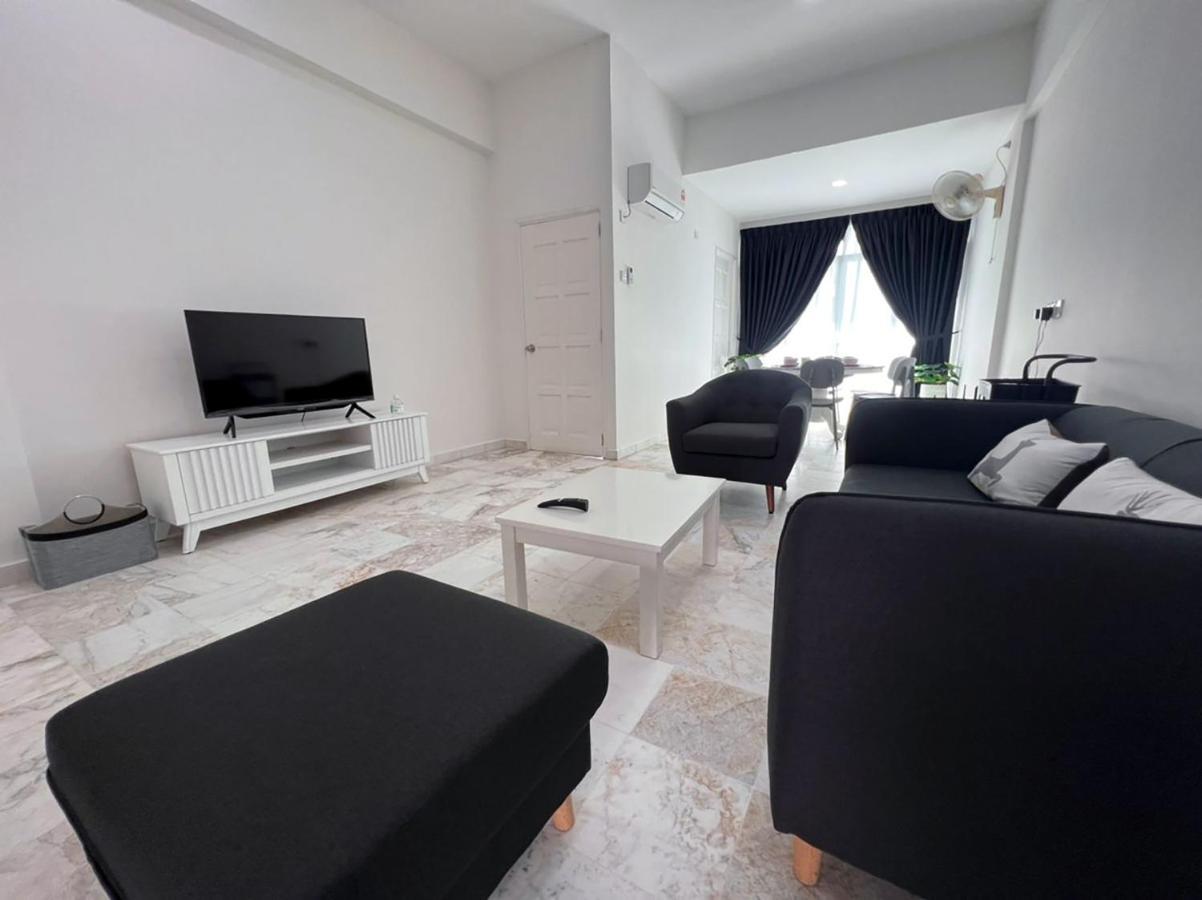 Lui Lui Comfy Condo In Great Location Kuah Exteriér fotografie